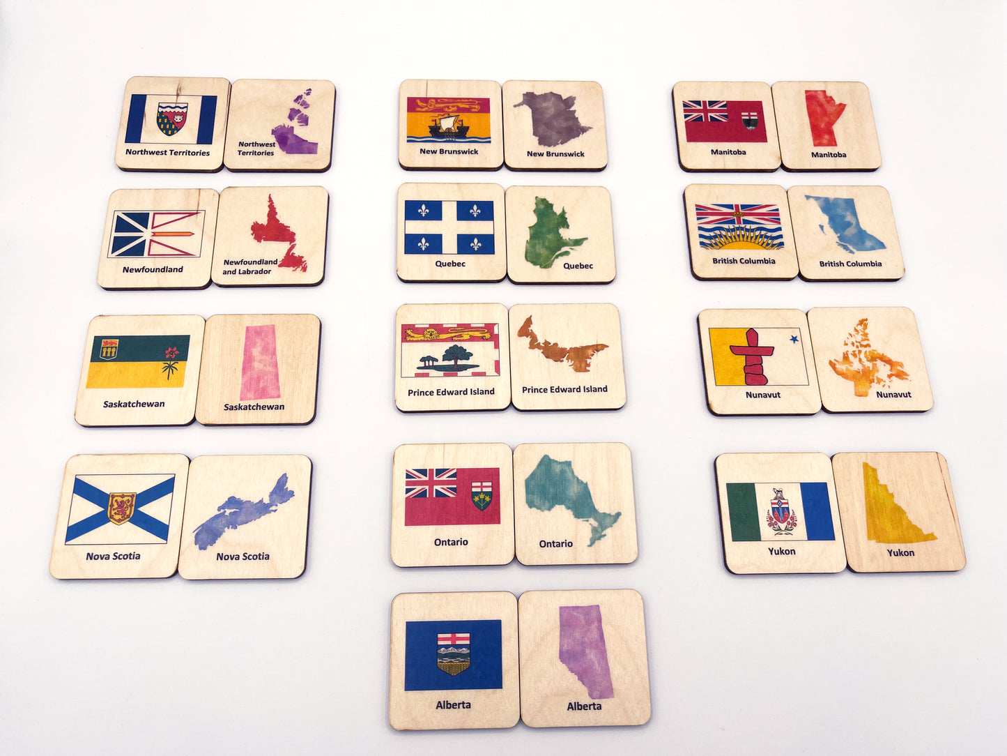 Wooden Canada Map and Flags Matching Cards